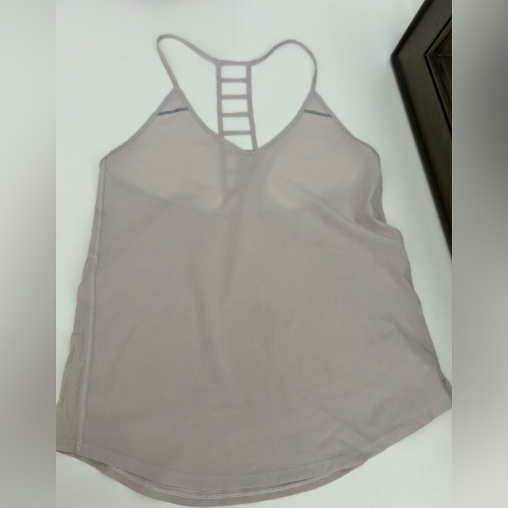 Lululemon tank, ladder back detail